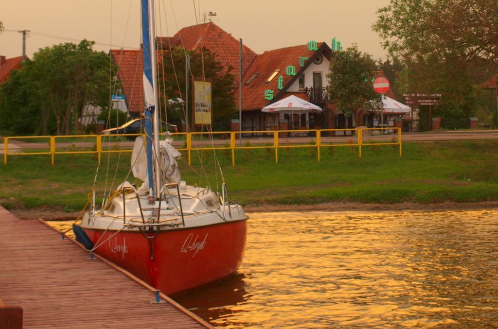 Stara Kuznia Mazurska Hotel Венгожево Екстериор снимка